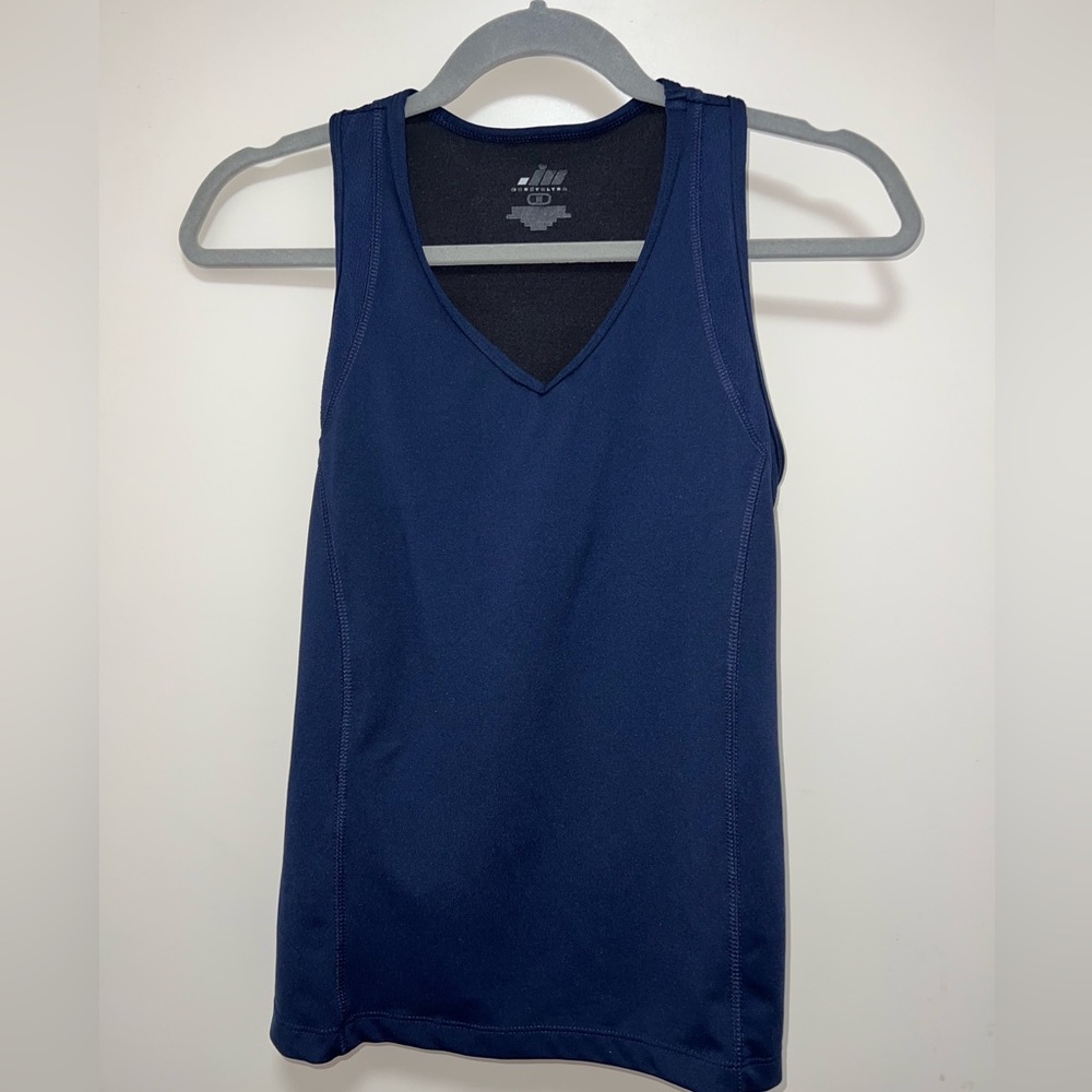 Moret Ultra workout top.